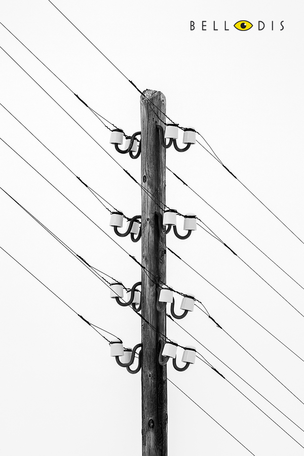 140276 Electricity pole