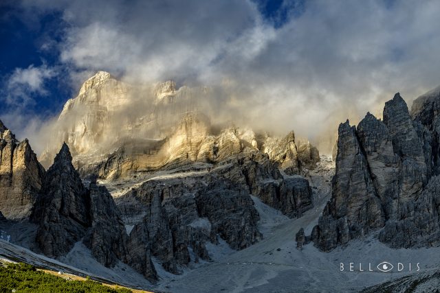 161121  Spiers and pinnacles of Dolomite